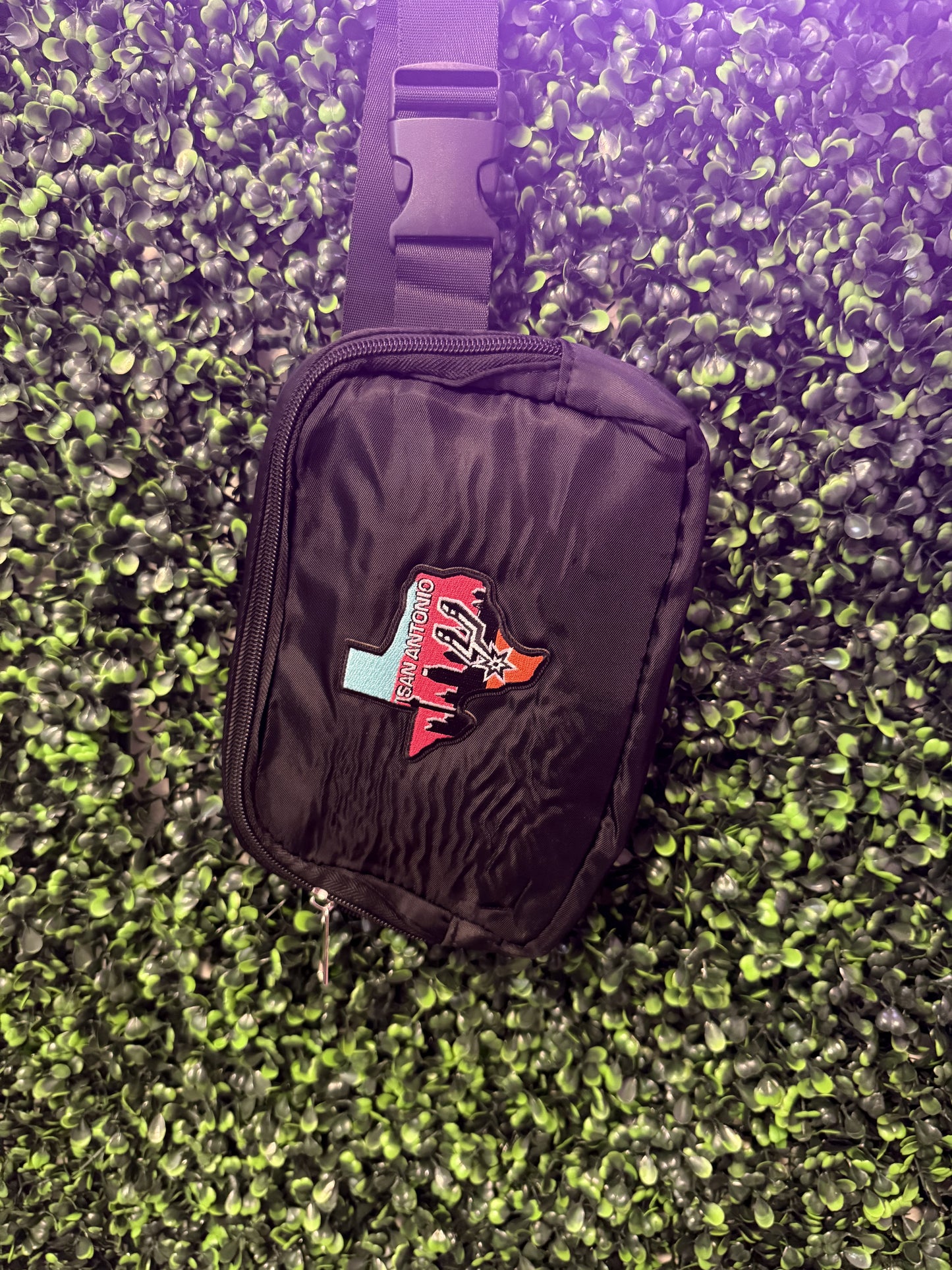 Spurs Old School Color Crossbody