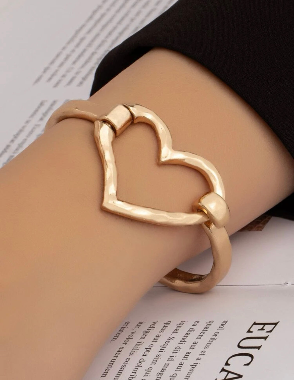 Heart Hammered Hook Bracelet