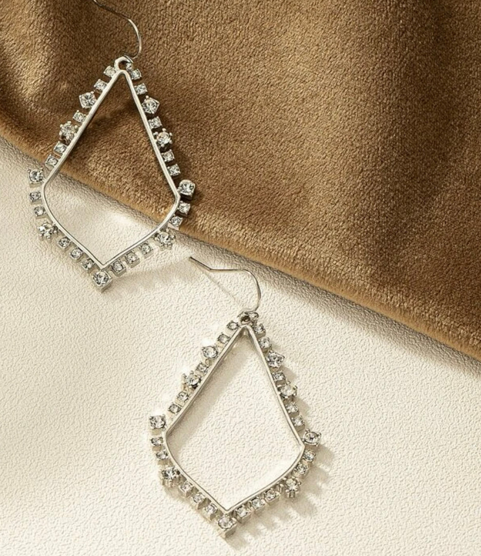 Kendra Chandelier Earrings