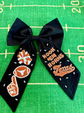 Hook ‘Em Horns Bow