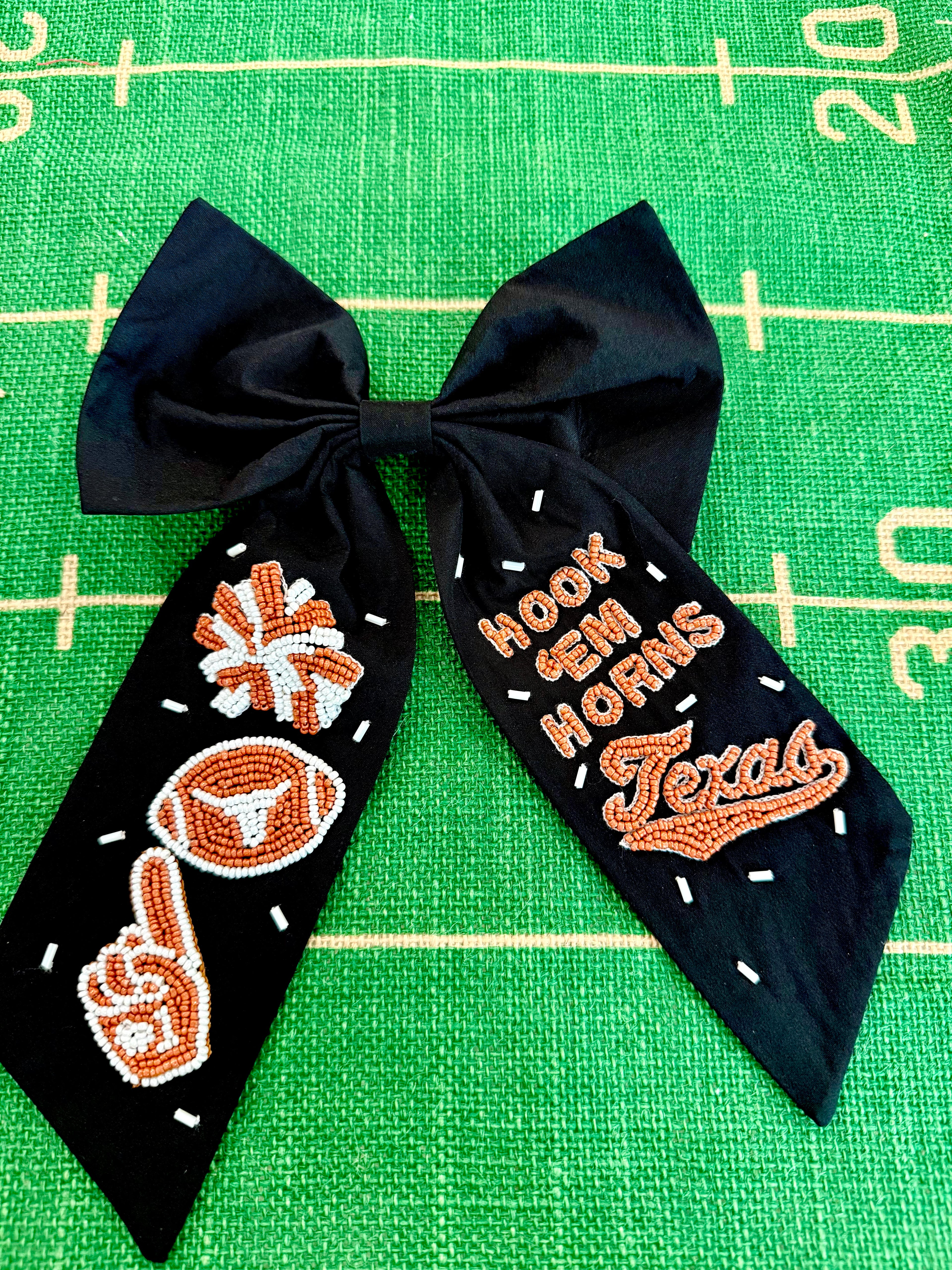 Hook ‘Em Horns Bow