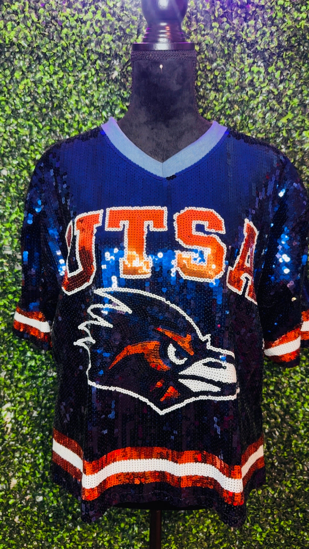EXCLUSIVE UTSA ROADRUNNERS SEQUIN GAME DAY CROP TOP