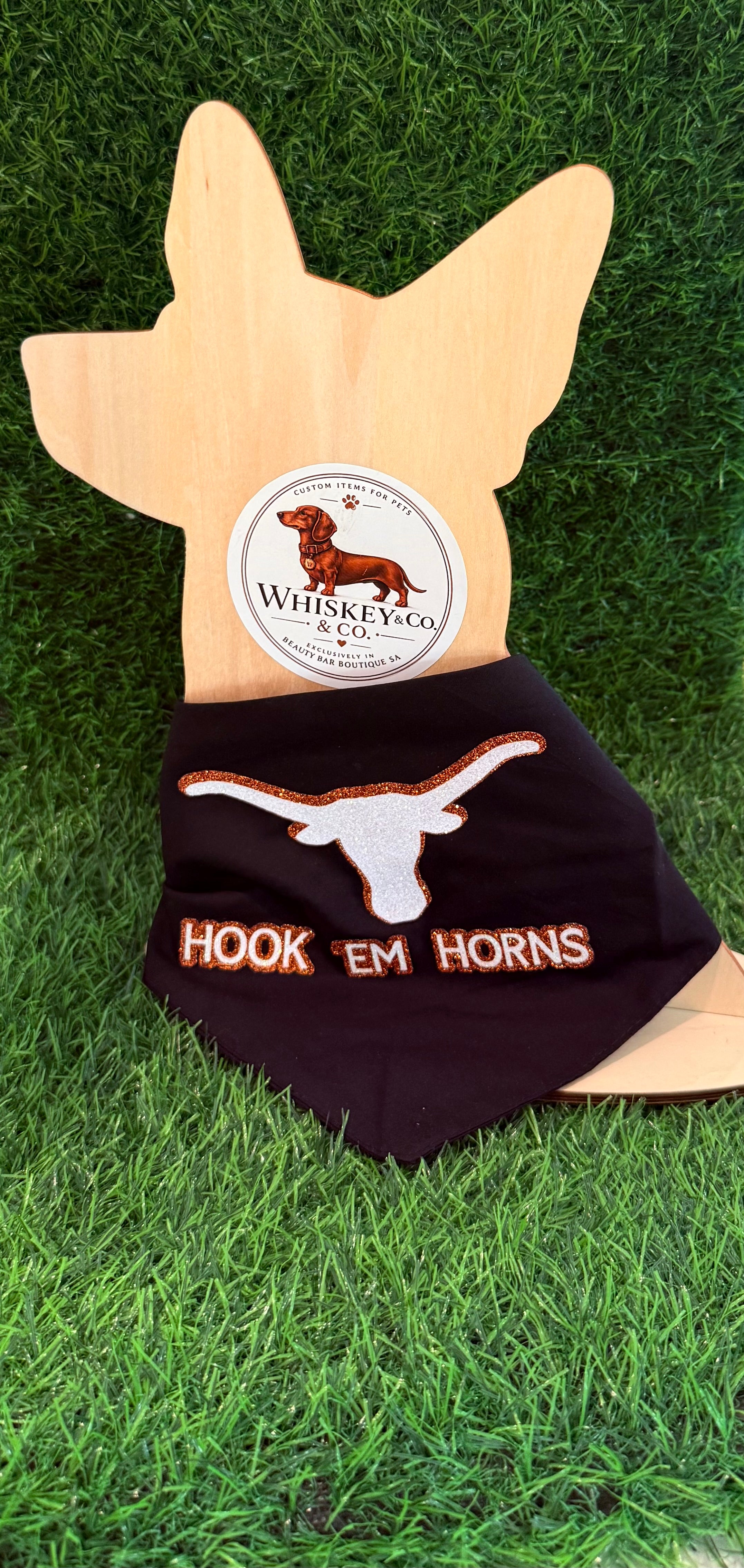 Whiskey & Co Hook ‘Em Horns Bandana