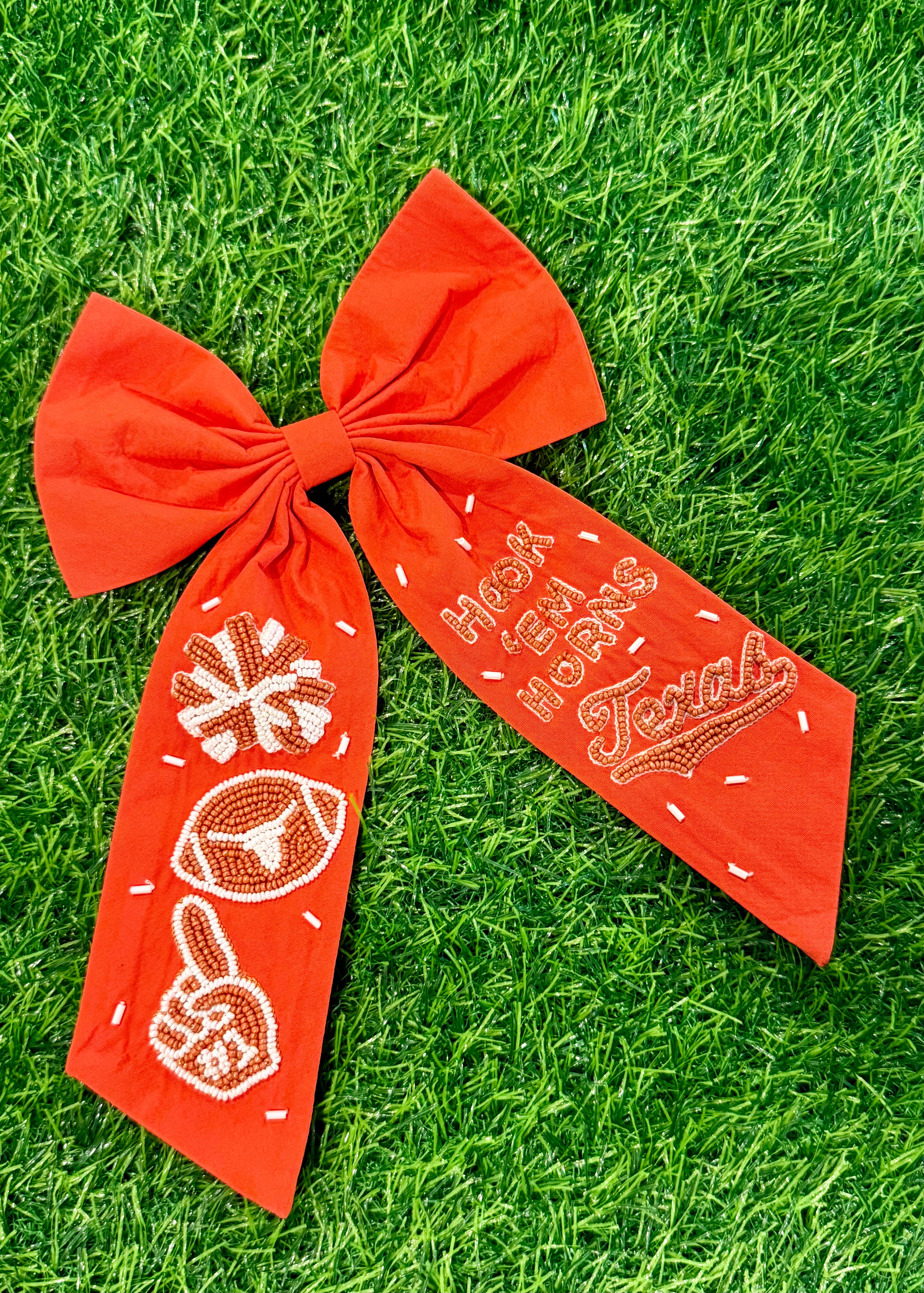 Hook ‘Em Horns Beaded Bow