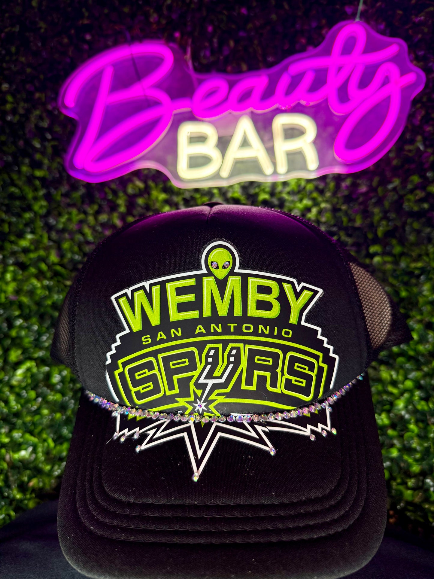 PRE-ORDER WEMBY BLING CAP