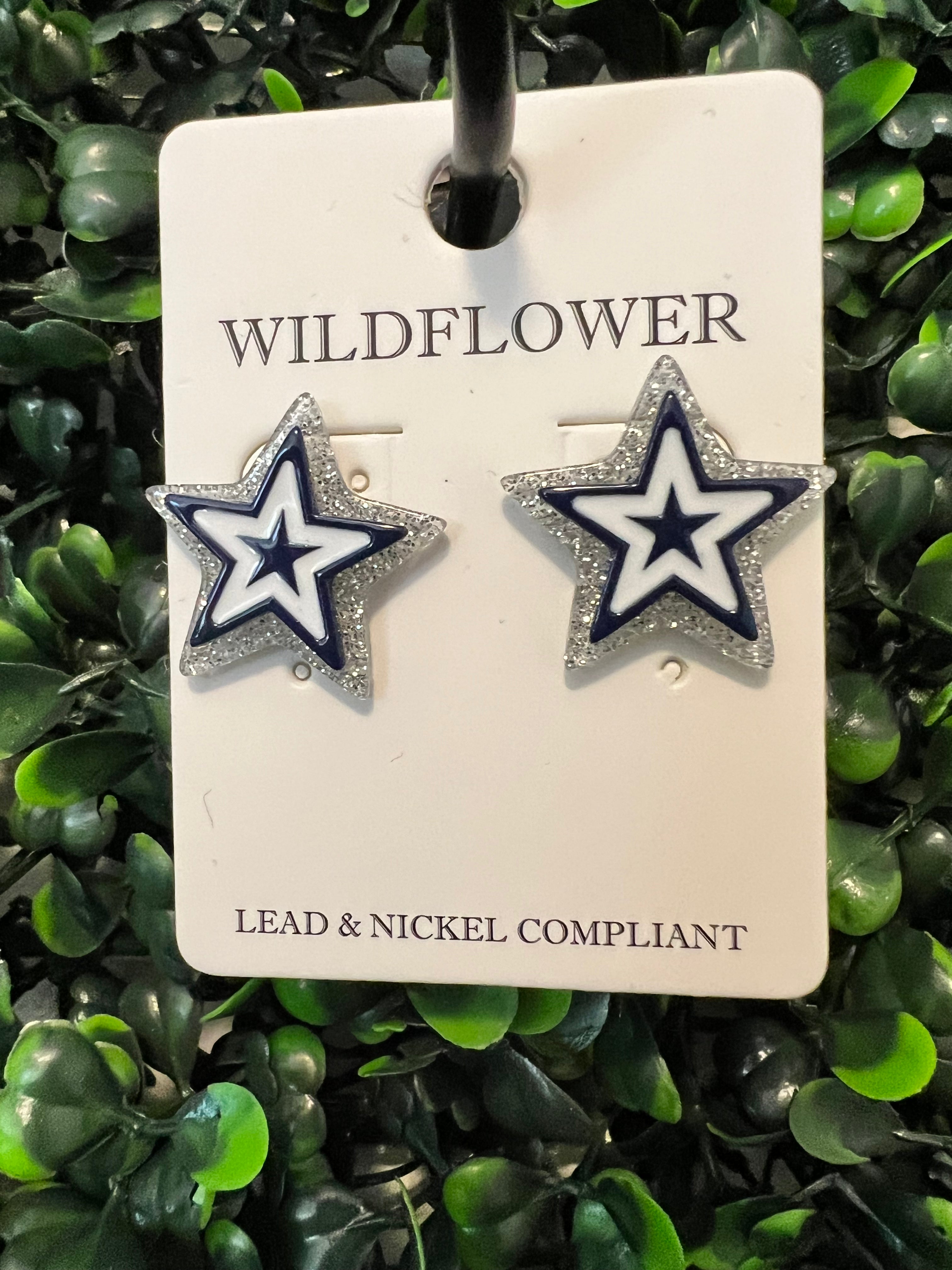 DC Star Stud Earrings